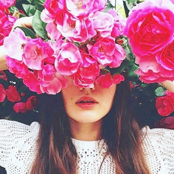 Meet your Posher, Emily - Picture 1 of 1